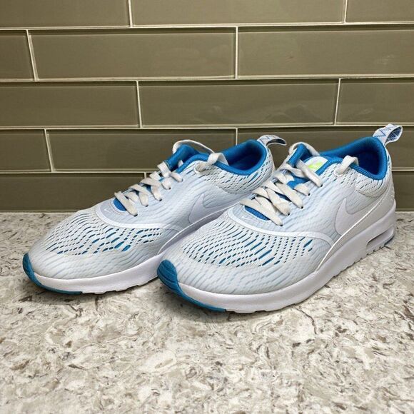 Nike Air Max Thea EM Running Shoes - Picture 2 of 9